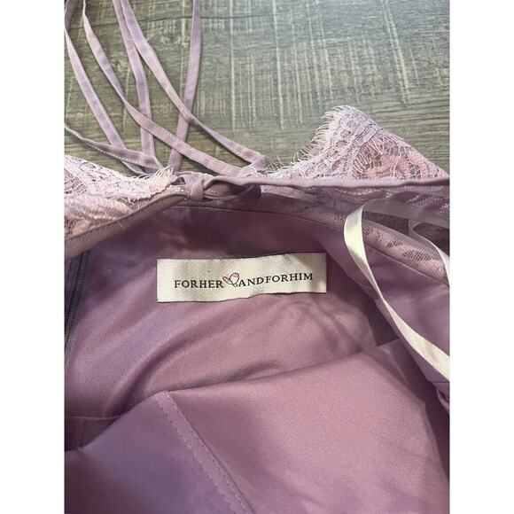 Lavender Bridesmaid/Prom Lace Sleeve V Neck Dress - FOR HER AND FOR HIM - Picture 5 of 11